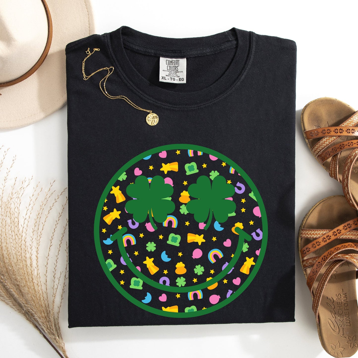 Lucky, Smiley, Retro, Charms, St Patrick's Day, Shamrock, Clover, Lucky, Leprechaun Tshirt Comfort Colors T-Shirt