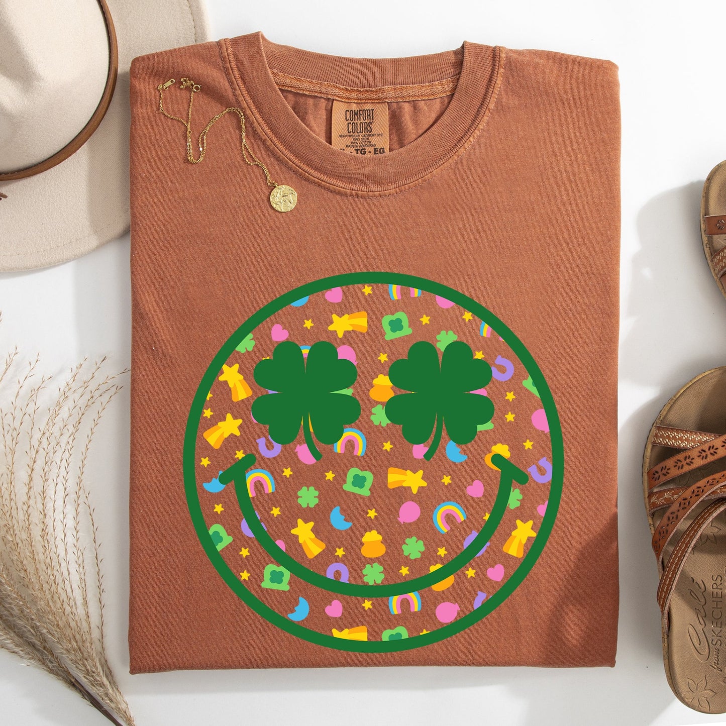 Lucky, Smiley, Retro, Charms, St Patrick's Day, Shamrock, Clover, Lucky, Leprechaun Tshirt Comfort Colors T-Shirt