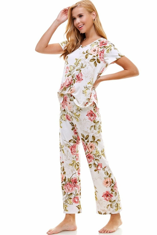 Loungewear Set for Women's Floral Short Sleeve and Pants | Apparel | Kitchen + Metal