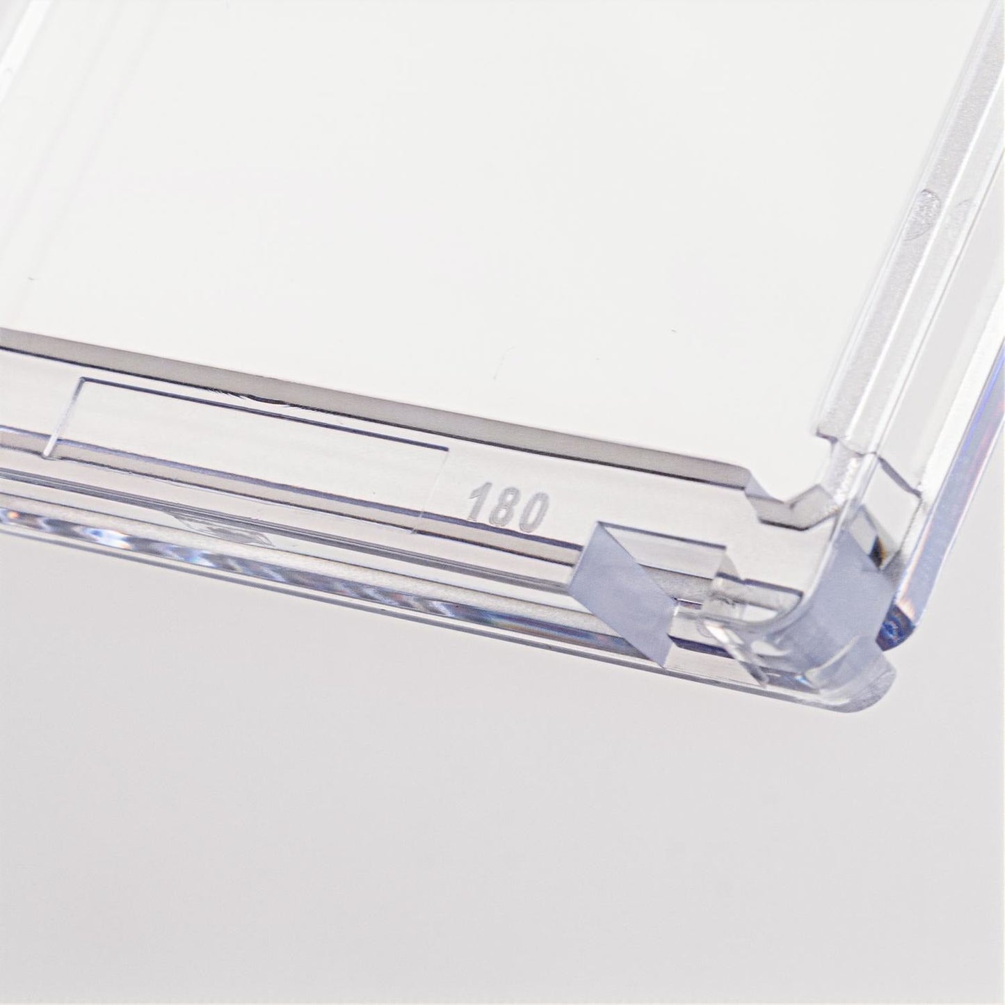 180 pt Magnetic Card Holder