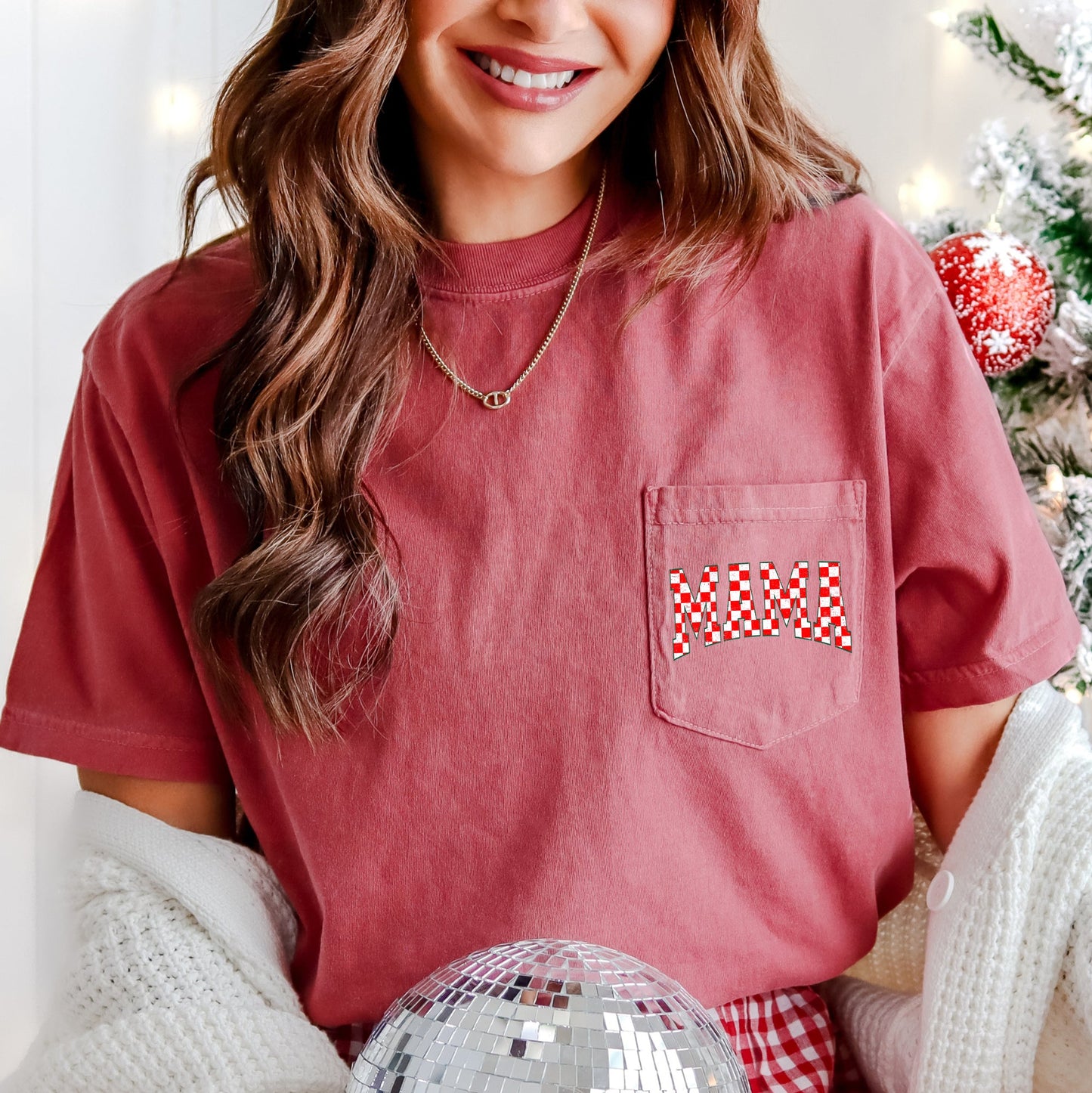 Mama, Retro Checkered Christmas, Pocket Tee Comfort Colors T-Shirt