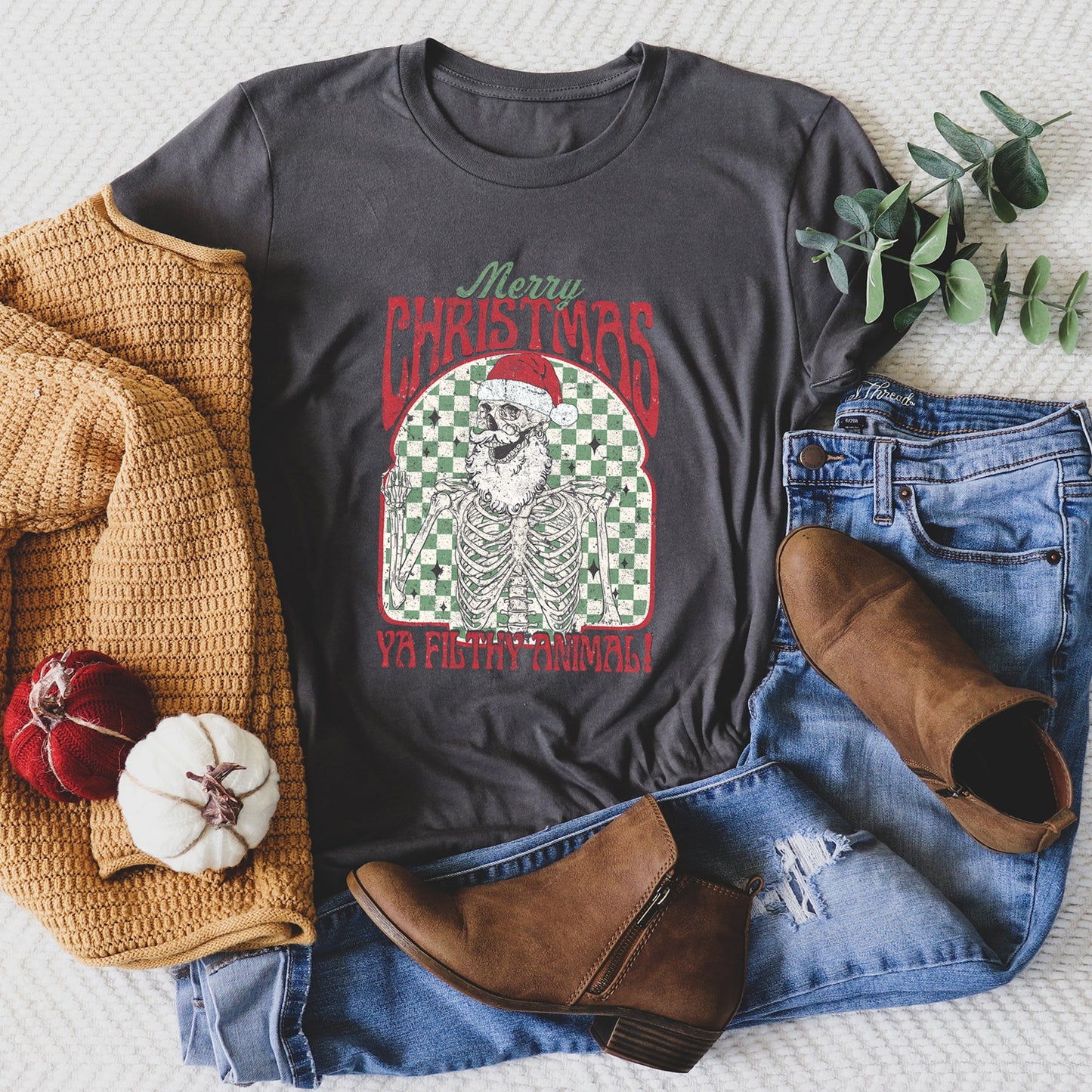 Merry Christmas Ya Filthy Animal, Home Alone, Santa, Retro Super Soft Tees