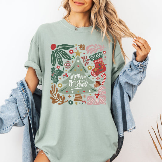 Merry Christmas, Green Floral, Flowers, Xmas Tshirt Comfort Colors T-Shirt