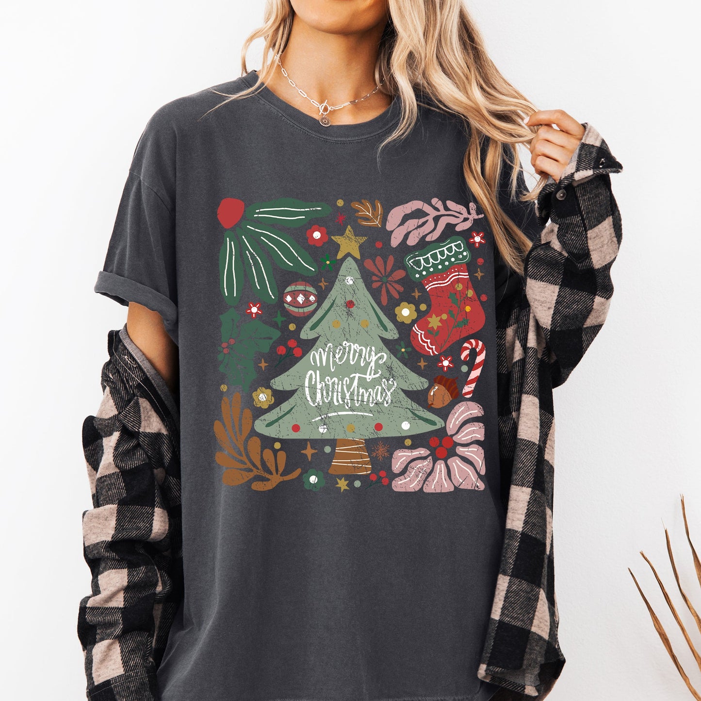 Merry Christmas, Green Floral, Flowers, Xmas Tshirt Comfort Colors T-Shirt