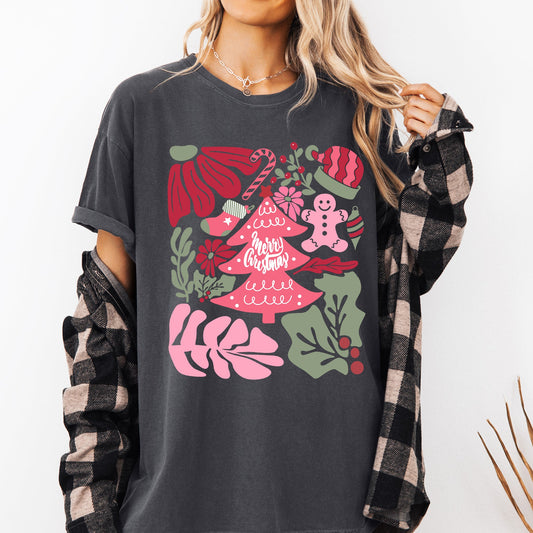 Merry Christmas, Pink Floral, Flowers, Xmas Tshirt Comfort Colors T-Shirt