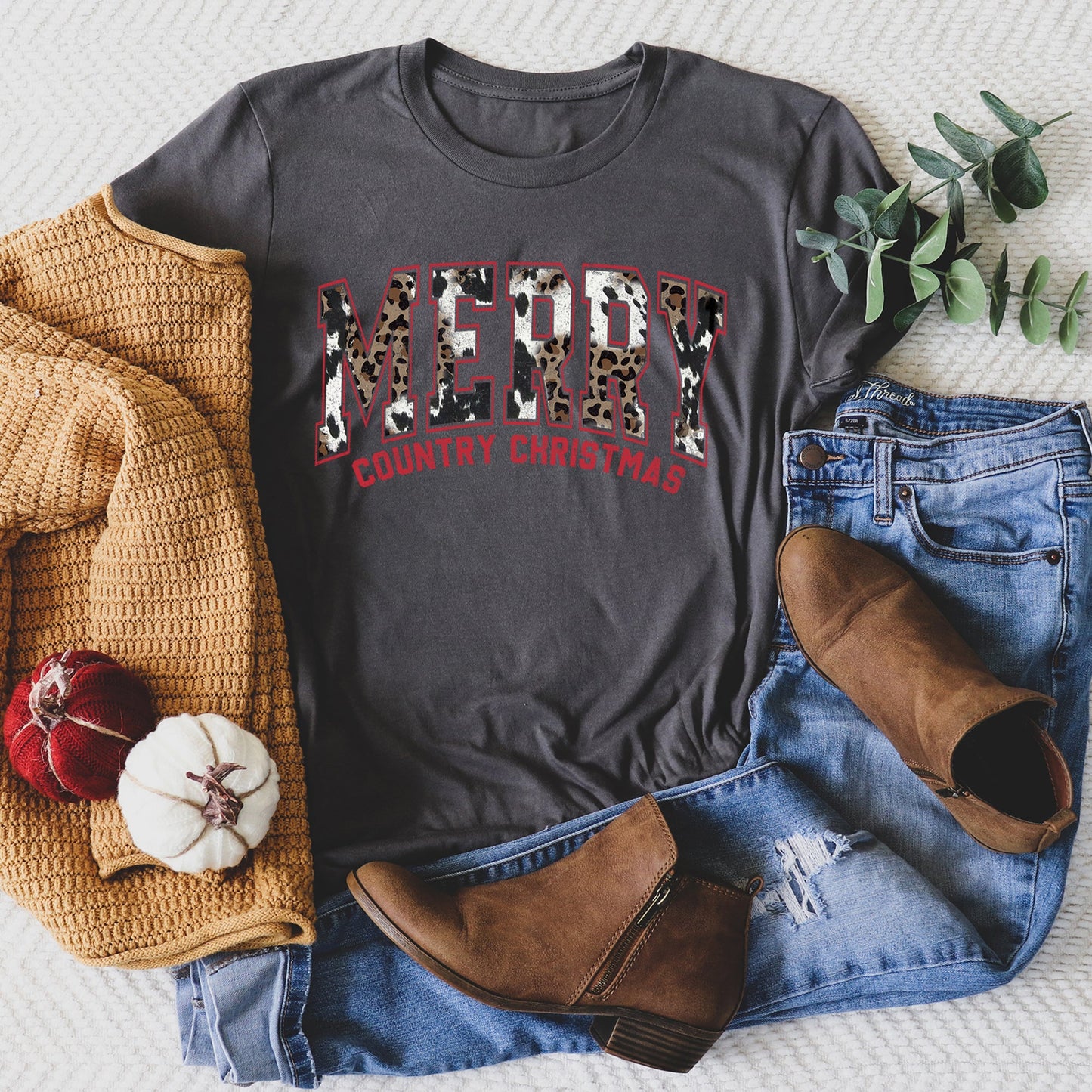 Merry Country Christmas, Collegiate Style, Retro, Fur, Leopard Print Super Soft Tees