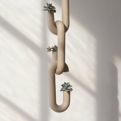 Chain Vase