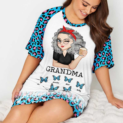 Mom Grandma Kids Butterflies Leopard Pattern - Personalized Women's Sleep Tee - Gift For Mother, Grandmother