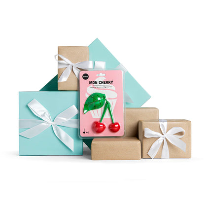 Mon Cherry | Play | Kitchen + Metal