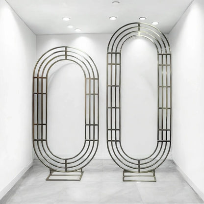 Noval Shiny Gold Wedding Backdrop Stand – Elegant Metal Arch
