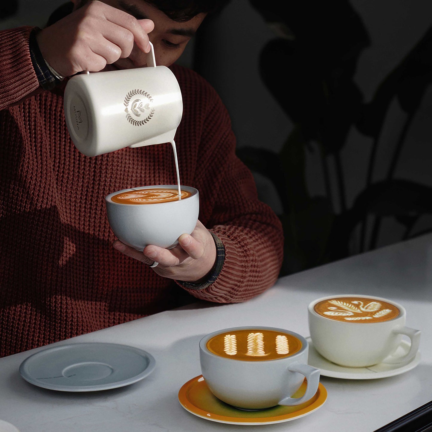 Embossed Ceramic Latte Cup 280ml