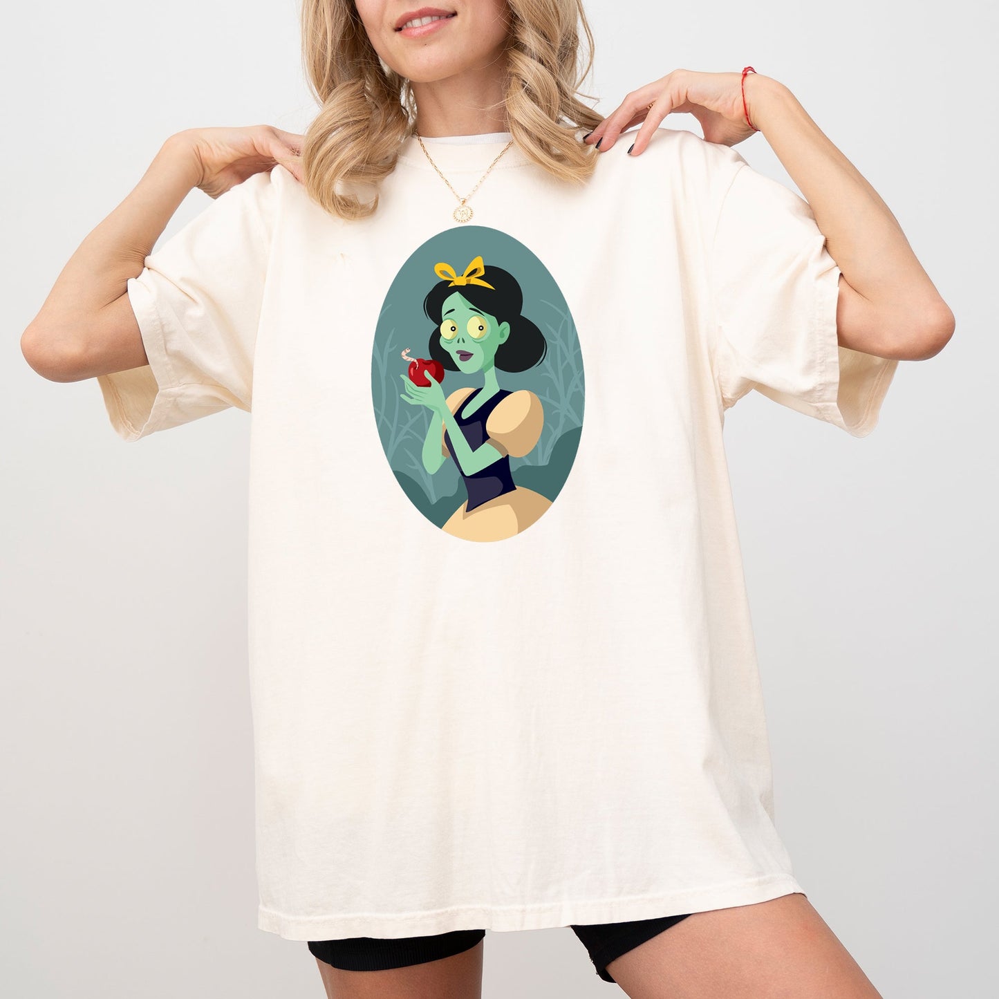 Snow White, Spooky Princess, Skeleton, Funny, Witch, Aesthetic, Meme, Halloween, Costume, Tshirt Comfort Colors T-Shirt
