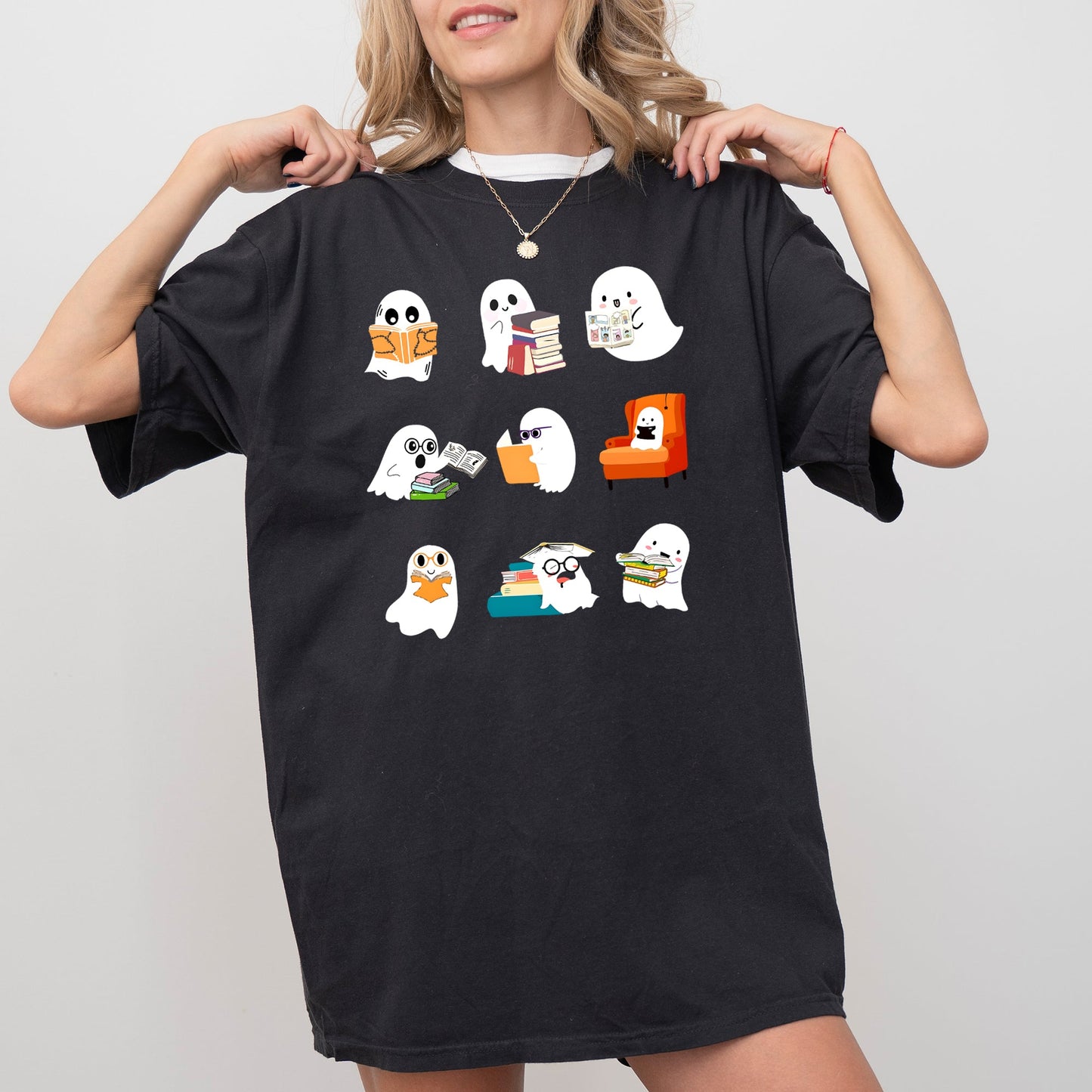 Book Lover Mini Ghosts, Skeleton, Coffin, Funny, Pumpkin, Spooky, Witch, Aesthetic, Meme, Halloween, Costume, Tshirt Comfort Colors T-Shirt