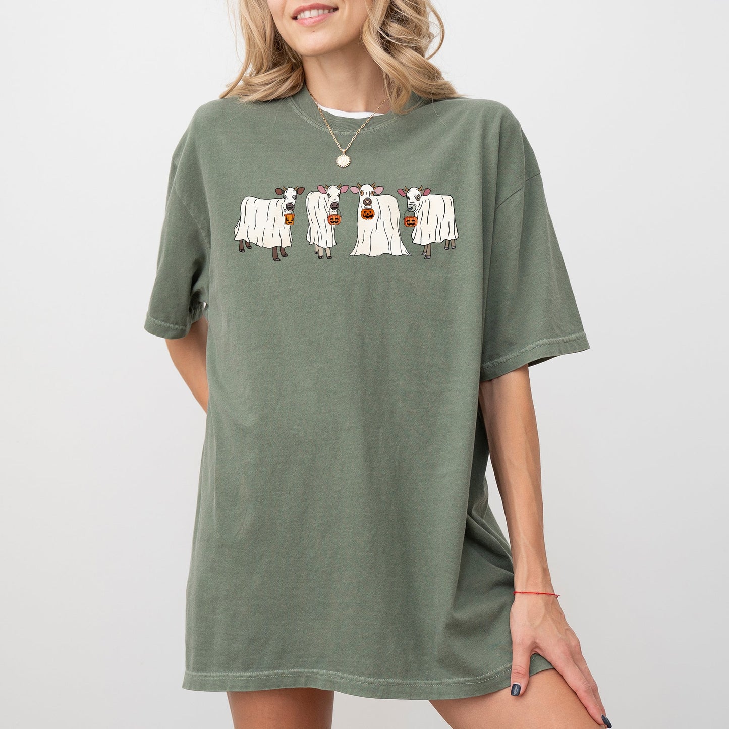 Ghost Cows, Farm, Skeleton, Funny, Spooky, Witch, Aesthetic, Meme, Halloween, Costume, Tshirt Comfort Colors T-Shirt