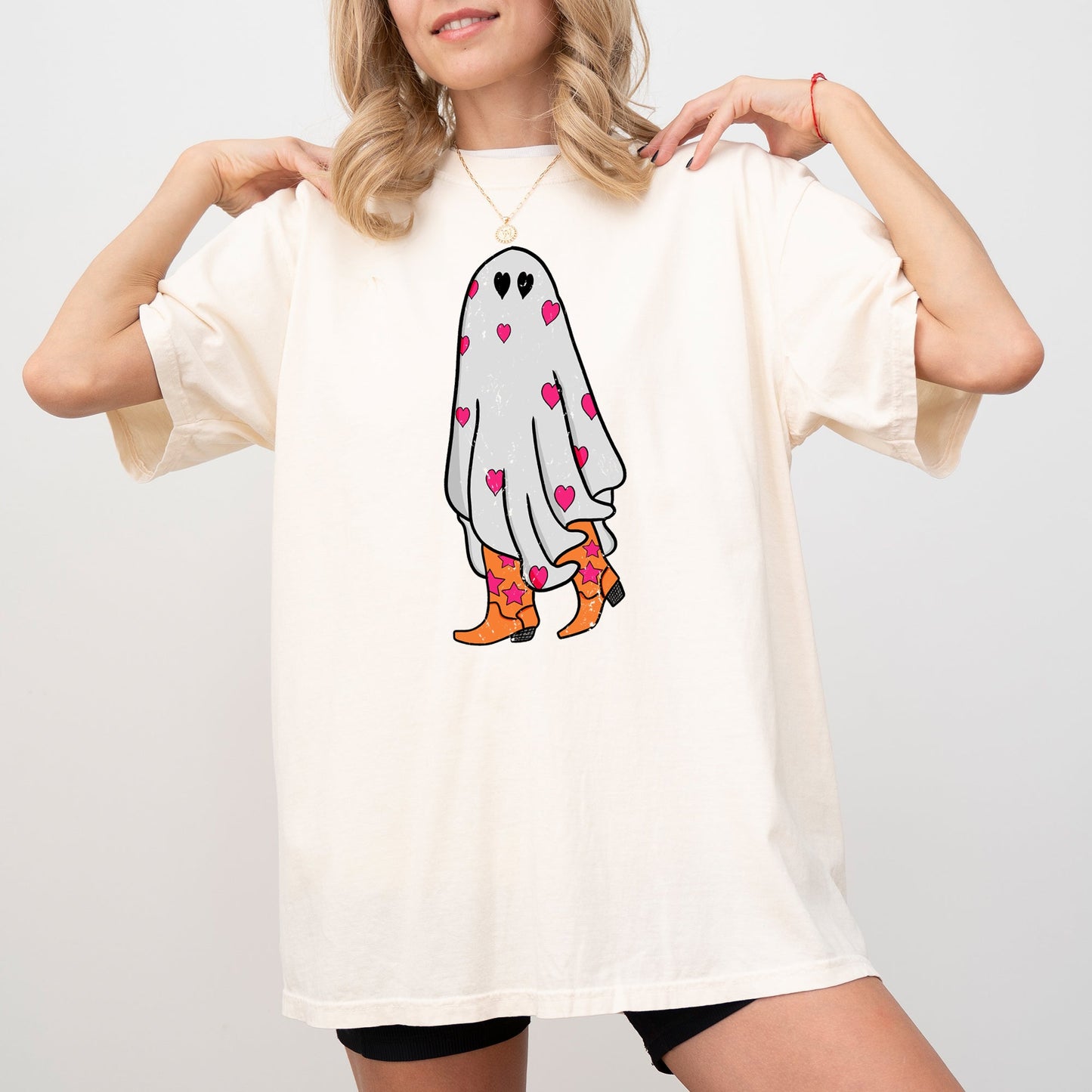 Cowgirl Ghost, Western, Skeleton, Witch, Skull, Funny, Spooky, Aesthetic, Meme, Halloween, Costume, Tshirt Comfort Colors T-Shirt