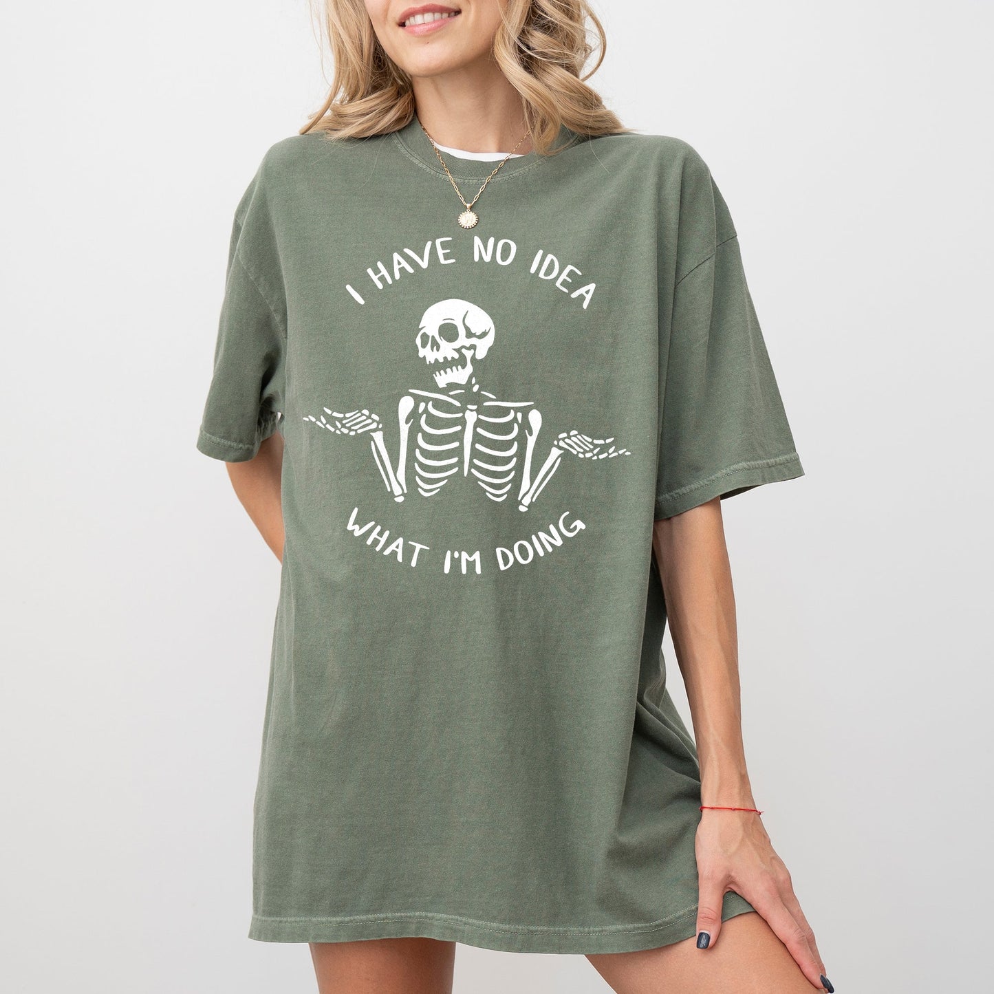 I Have No Idea, Skeleton, Ghost, Witch, Skull, Funny, Spooky, Aesthetic, Meme, Halloween, Costume, Tshirt Comfort Colors T-Shirt