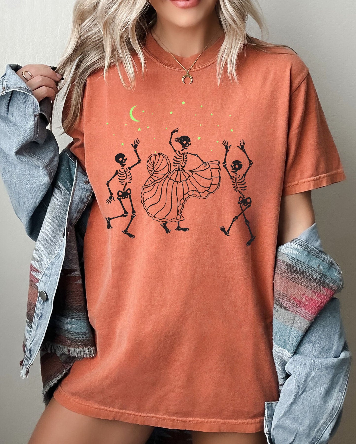 Dance, Day of the Dead, Skeleton, Witch, Skull, Funny, Spooky, Aesthetic, Meme, Halloween, Costume, Tshirt Comfort Colors T-Shirt