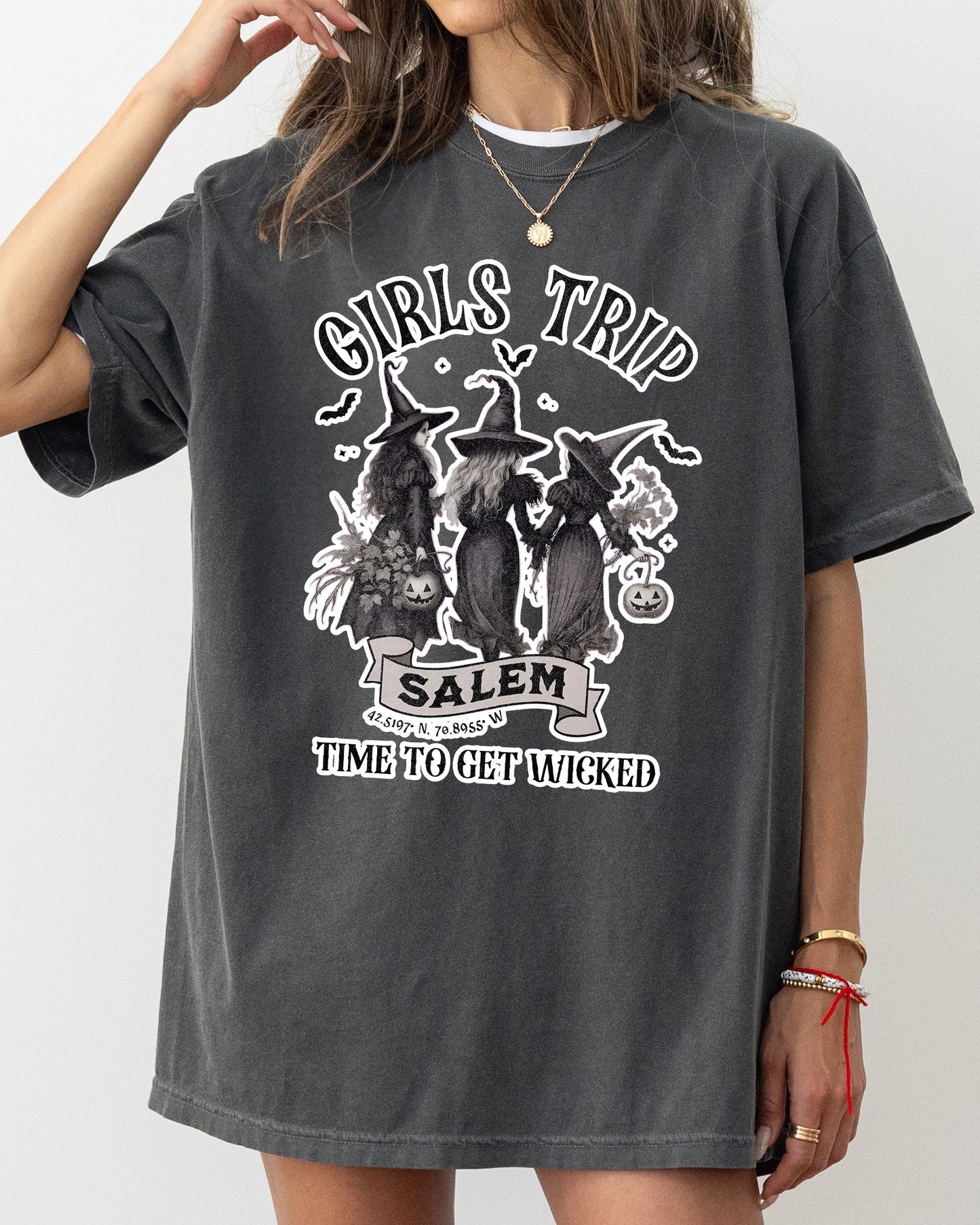Girls Trip, Salem, Skeleton, Witch, Skull, Spooky, Aesthetic, Meme, Halloween, Costume, Tshirt Comfort Colors T-Shirt