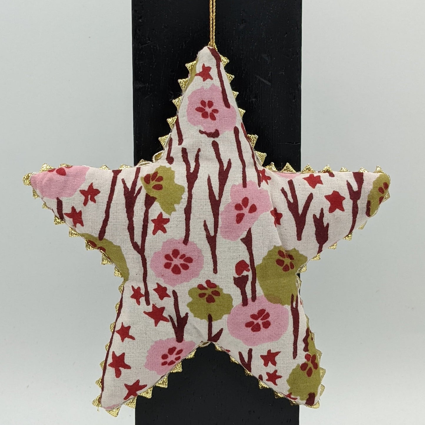 Gold Trimmed Cotton Star Ornaments