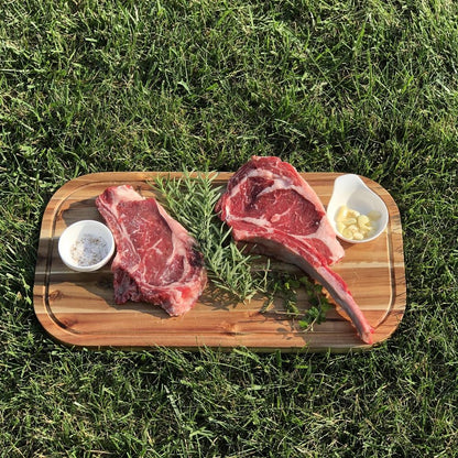 Zavis Green Acacia Wood Serving Rounded Cutting Board With Juice
