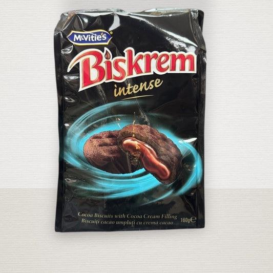 McVities Biskrem Intense - Sophisticated Snack Choices with Crisp Apple Flavor in Delicate Biscuit Shell
