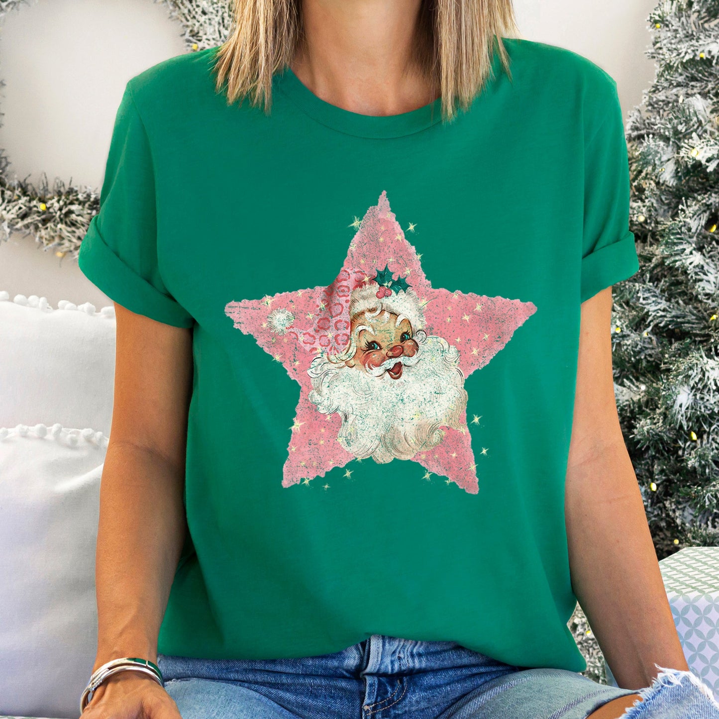Pink Star Retro Santa, Christmas, Vintage Super Soft Tees