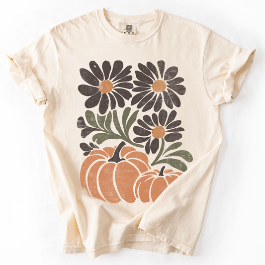 Pumpkins and Flowers, Watercolor, Halloween, Beautiful, Autumn, Fall, Comfort Colors T-Shirt