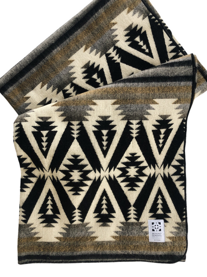 Quichua Blanket - Onyx Black | Kitchen + Metal