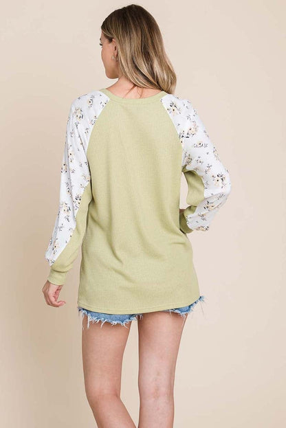 Color Block Raglan Floral Printed Sweater Tops | Apparel | Kitchen + Metal