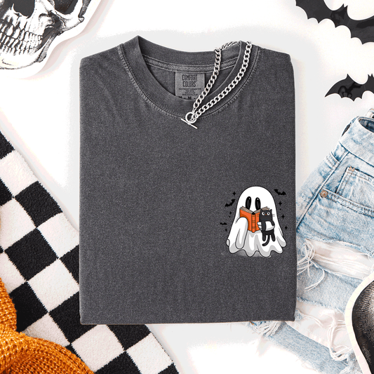 Reading Ghost, Cat, Funny, Halloween, Book, Library, Pocket, Comfort Colors T-Shirt