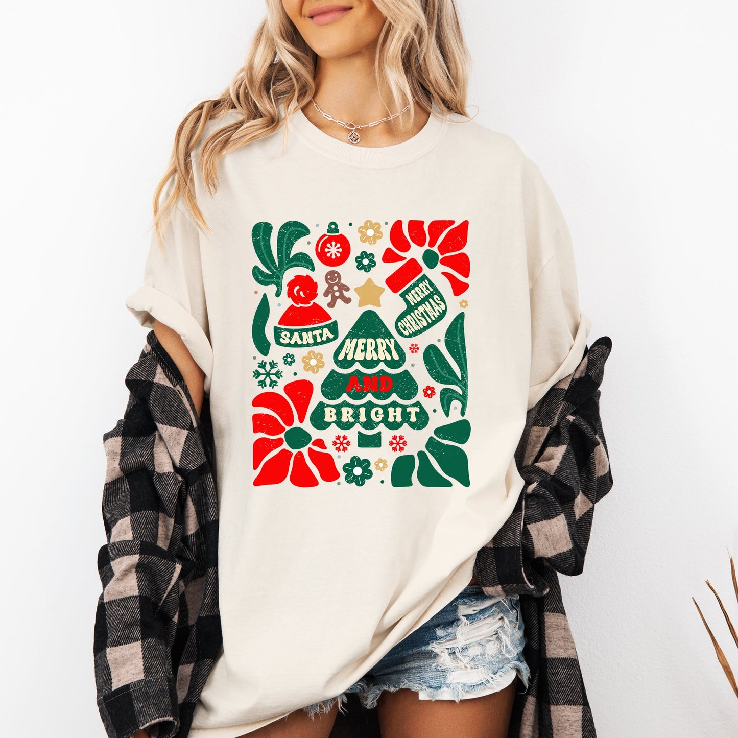 Red Merry and Bright, Ornament, Tree, Merry Christmas, Flowers, Floral Tshirt Comfort Colors T-Shirt