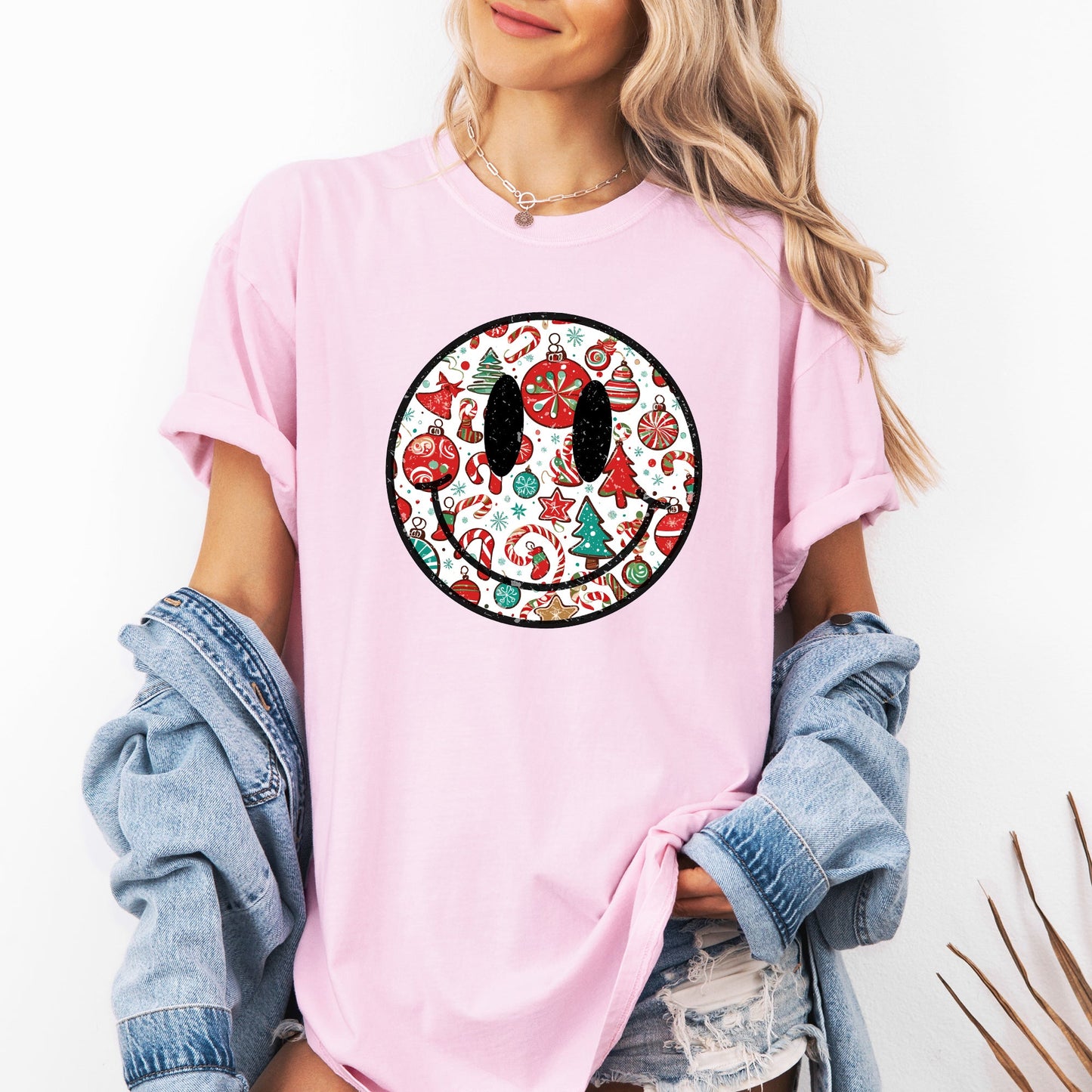 Retro Christmas Smiley, Funny, Winter, Santa, Xmas Tshirt Comfort Colors T-Shirt