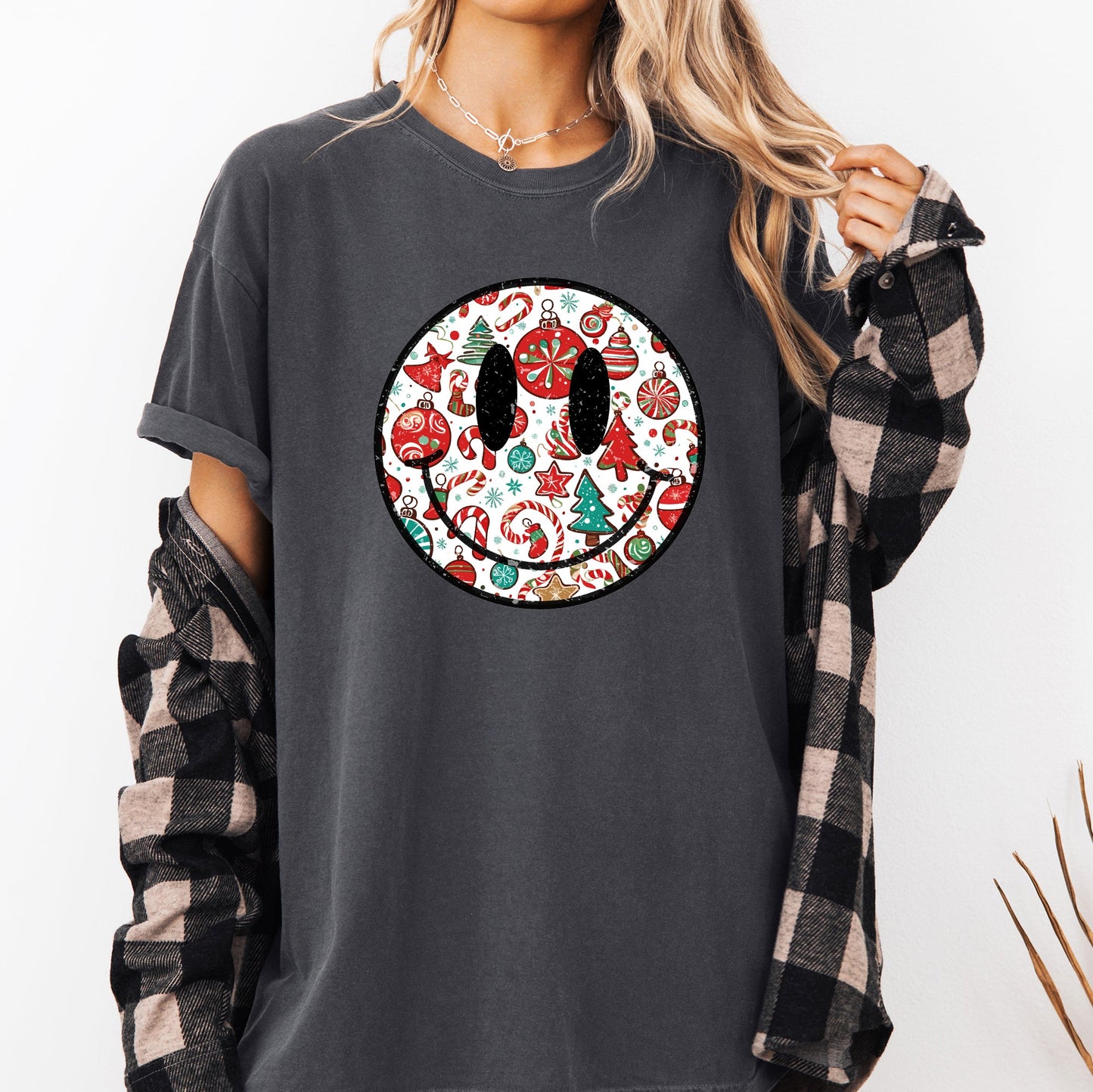 Retro Christmas Smiley, Funny, Winter, Santa, Xmas Tshirt Comfort Colors T-Shirt