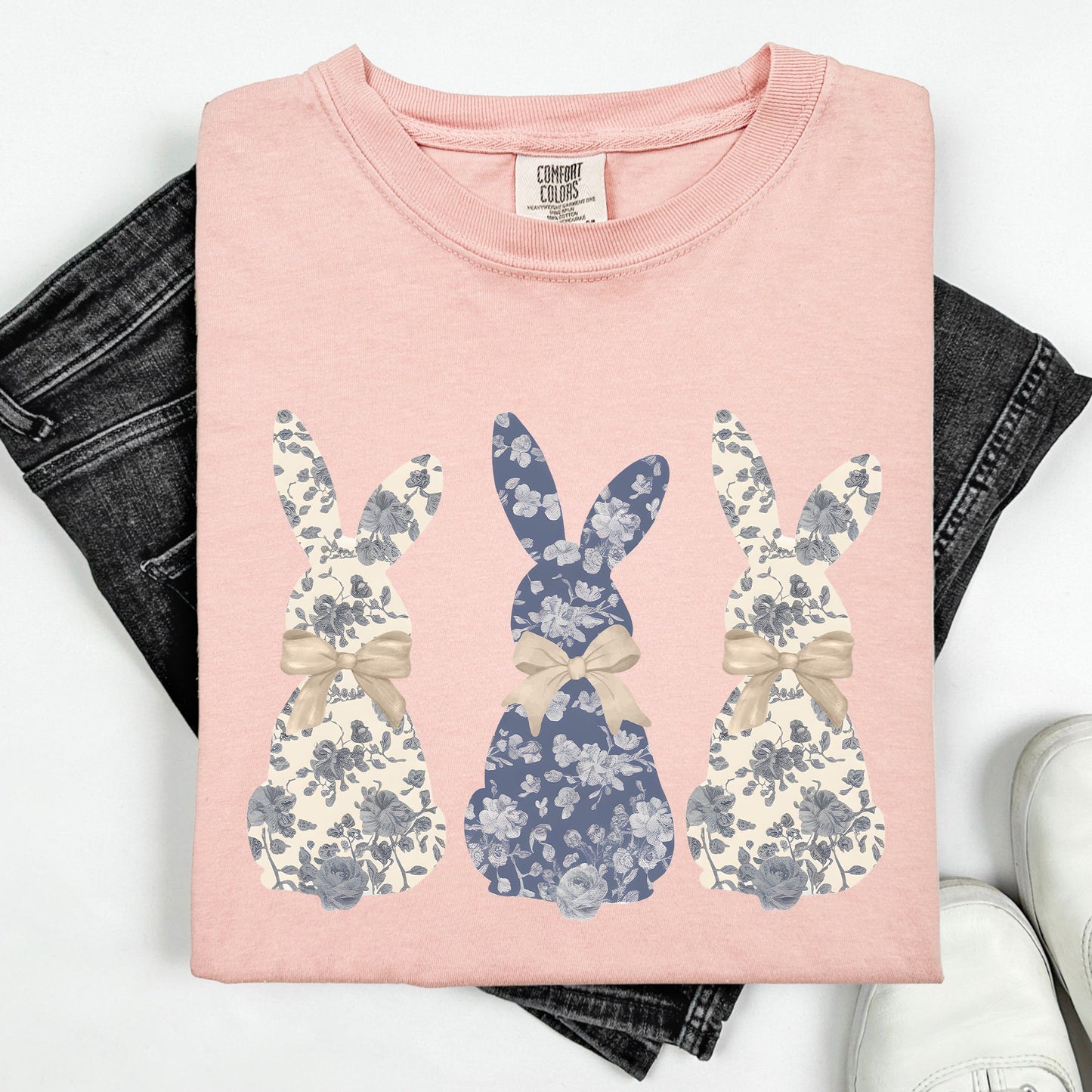 Retro Easter Bunnies, Girly, Chinoiserie Patterns, Cute, Rabbits Tshirt Comfort Colors T-Shirt