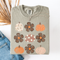 Retro Halloween, Flowers, Pumpkins, Patterned, Autumn, Fall, Comfort Colors T-Shirt