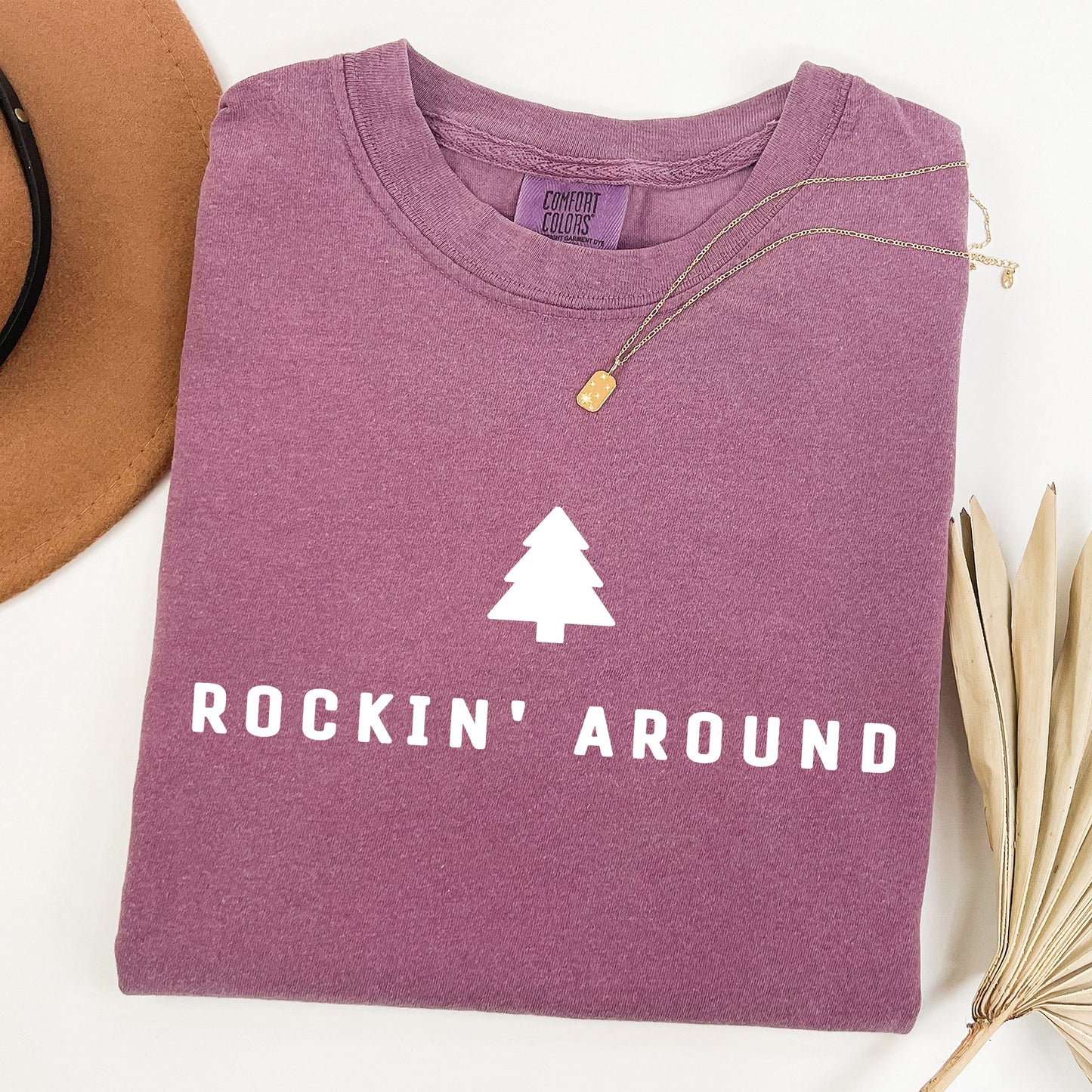 Rockin Around, Minimalist, Christmas, Winter, Santa, Xmas Tshirt Comfort Colors T-Shirt