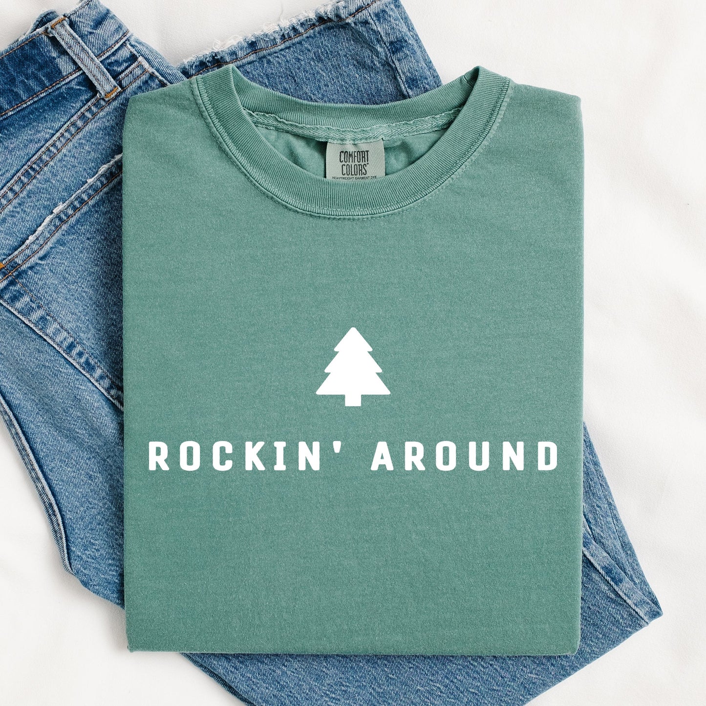 Rockin Around, Minimalist, Christmas, Winter, Santa, Xmas Tshirt Comfort Colors T-Shirt