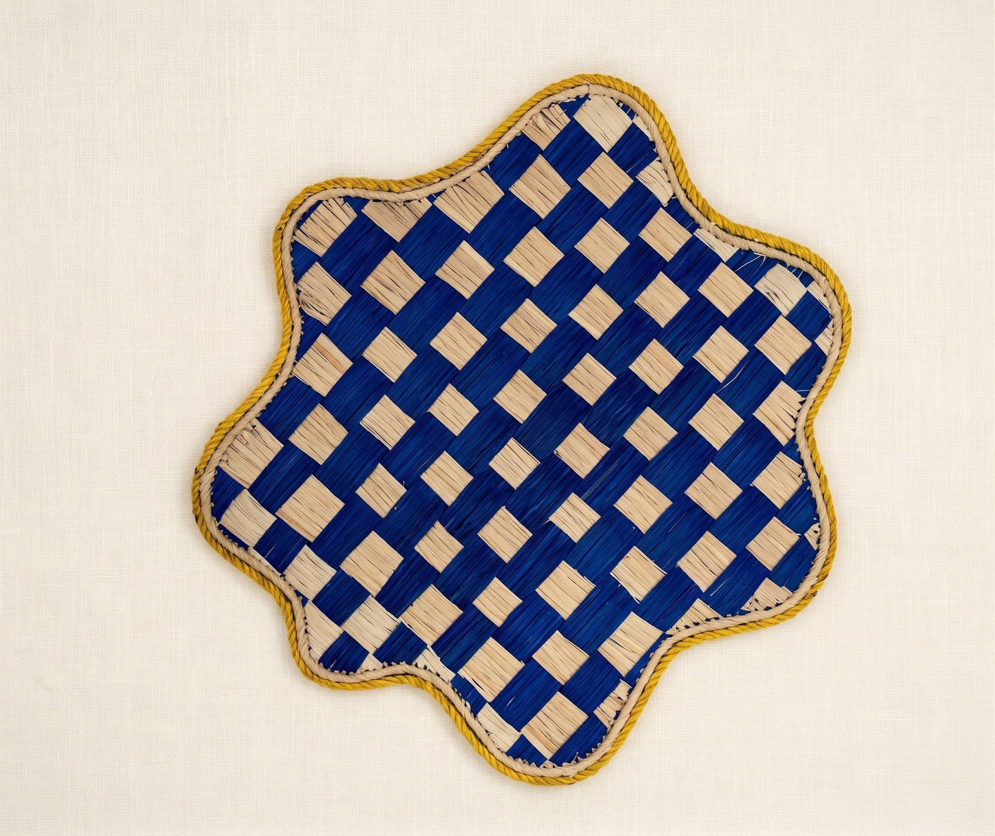 Scallop Weave Handwoven Iraca Palm Placemat