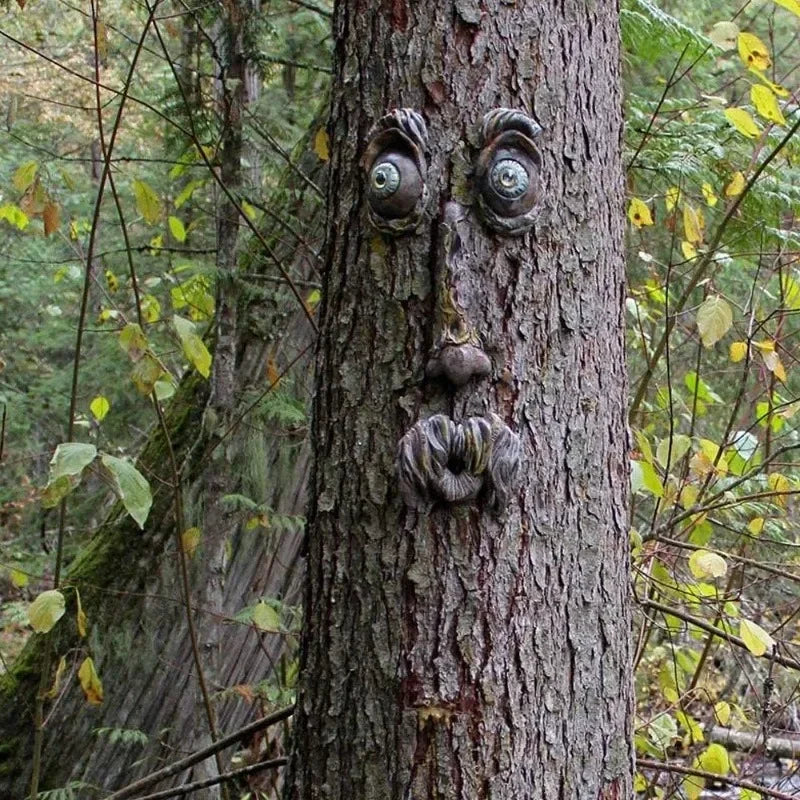 Outdoor Tree Face Statues Old Man Tree Hugger Bark Ghost Face Decoration Funny Yard Art Tree Decor Outdoor Garden Creative Props