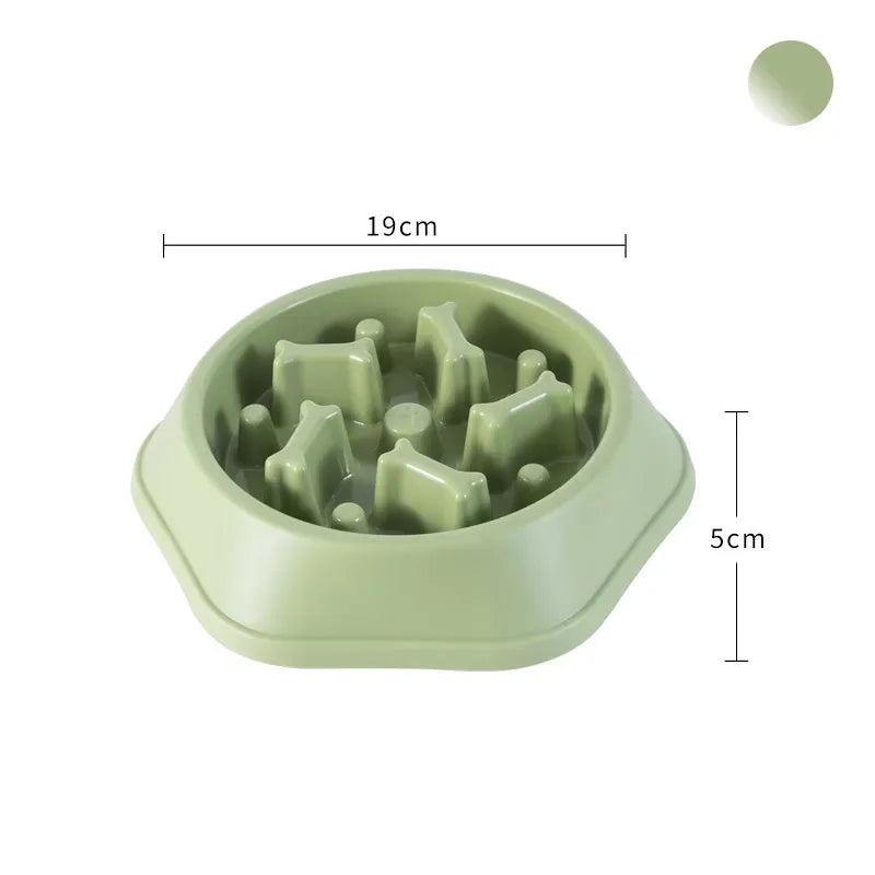 Green pet slow feeder with dimensions on a white background