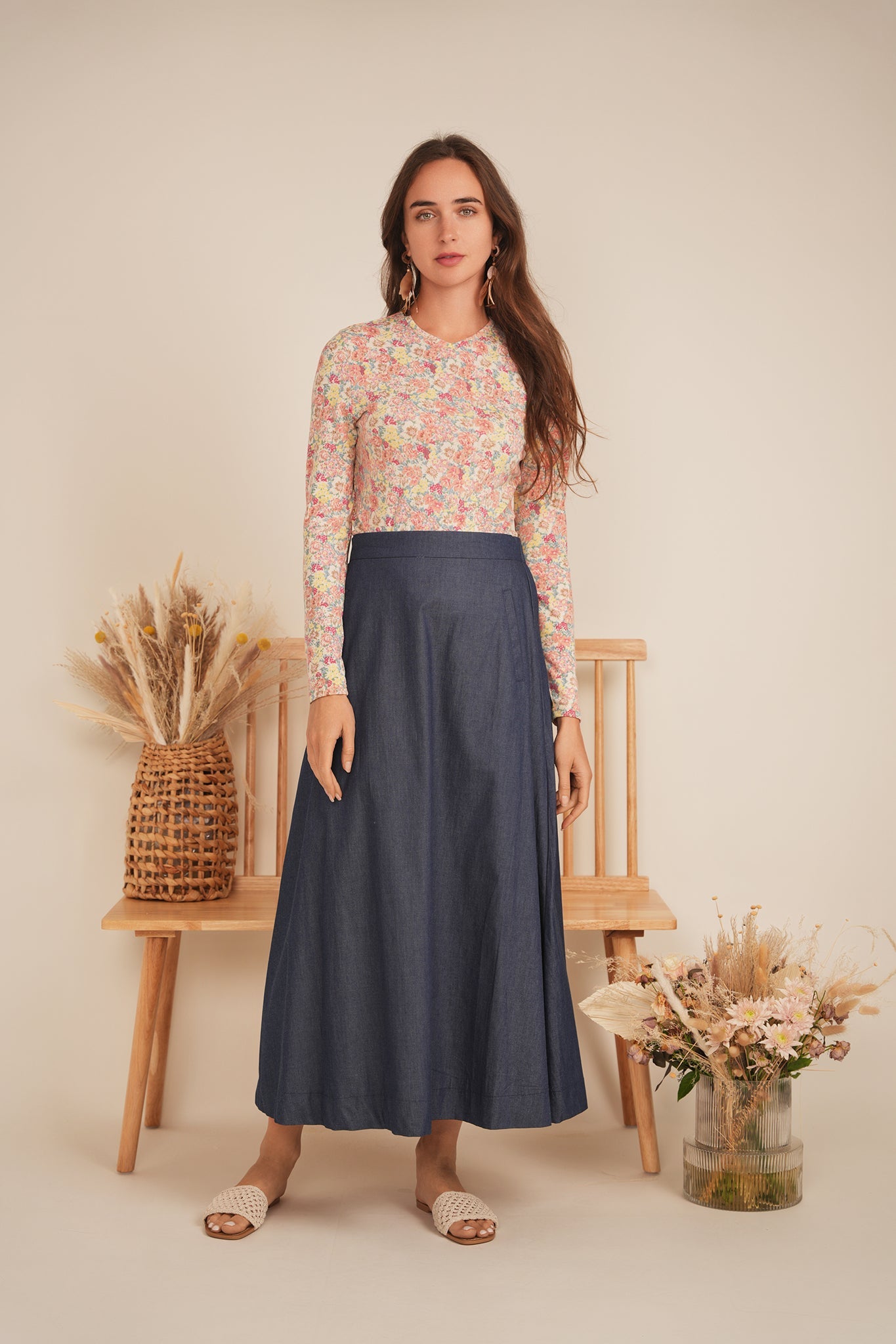 Printed V Neck Long Sleeve Tee