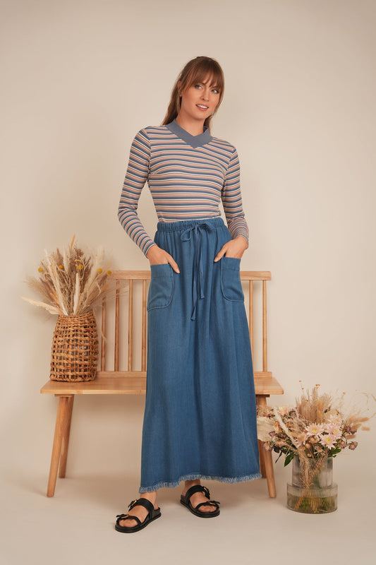 Cropped Striped V Neck Tee