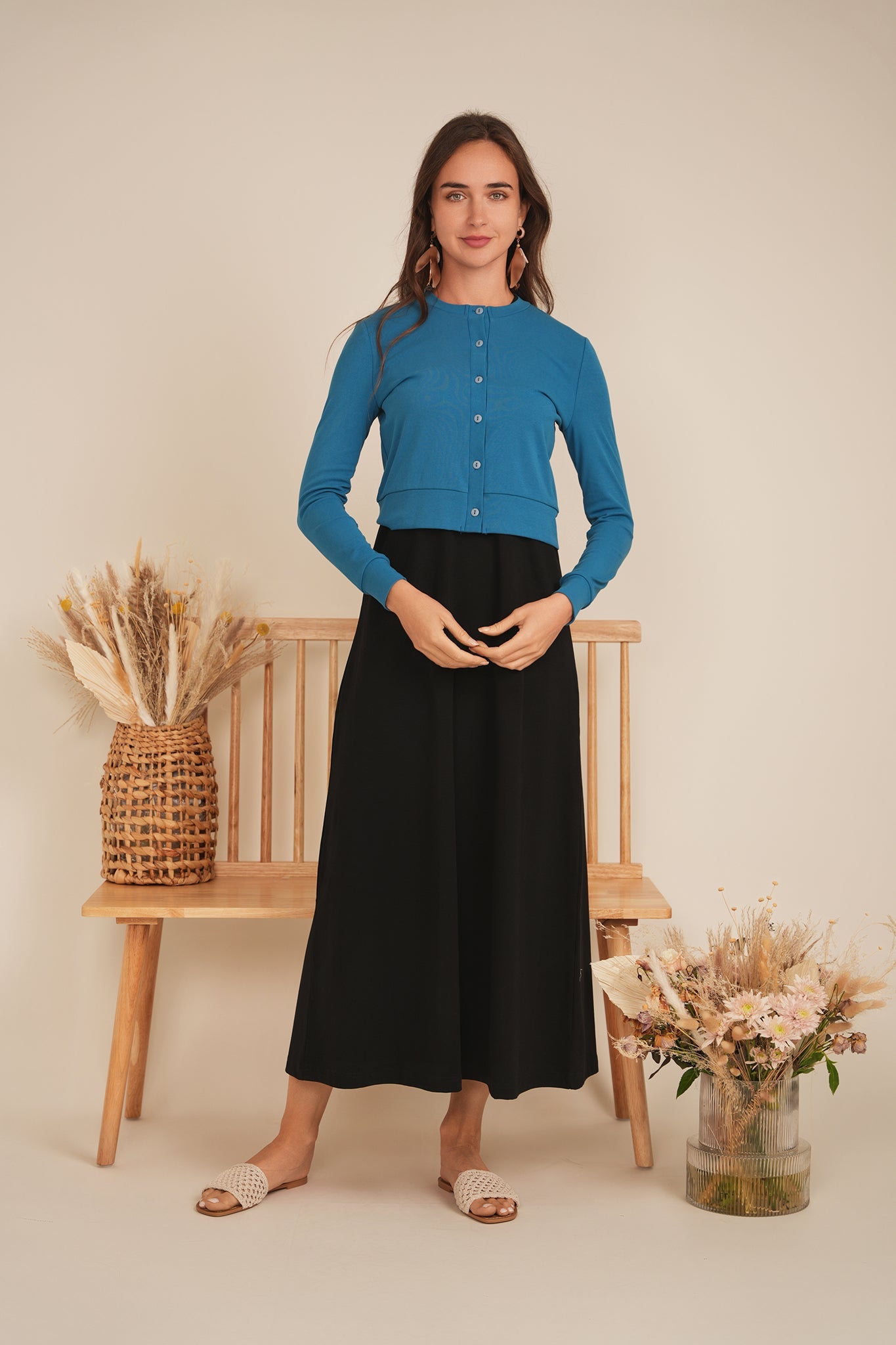 Cropped Ribbed Cardigan