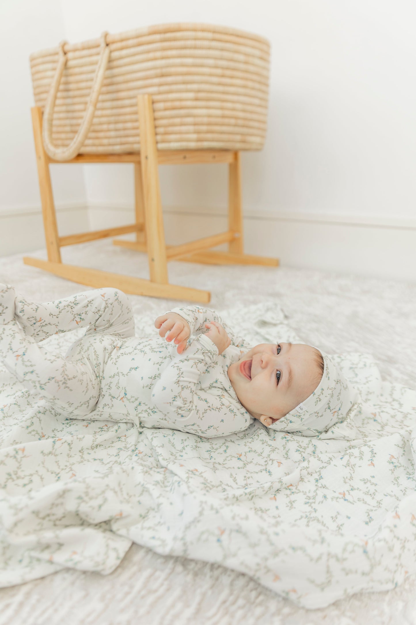 Leaves and Bird Print Swaddle