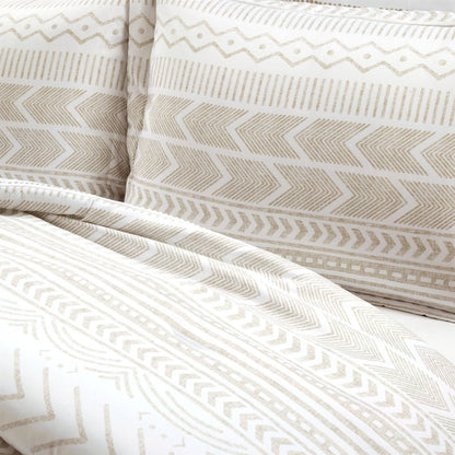Full/Queen Scandinavian Chevron Beige Taupe 5 Piece Lightweight Comforter Set