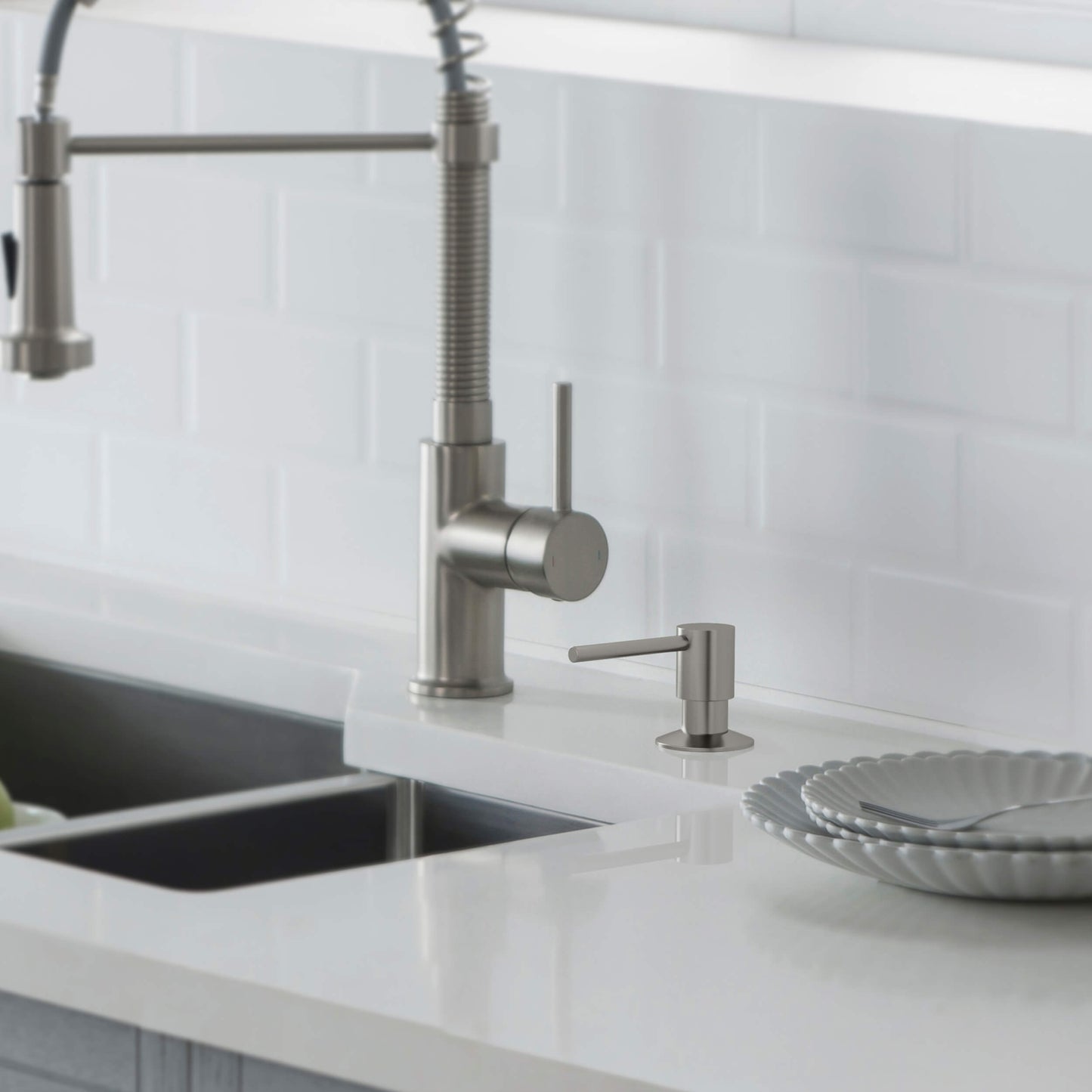 Kitchen Lead Free Solid Brass Construction Soap Dispenser