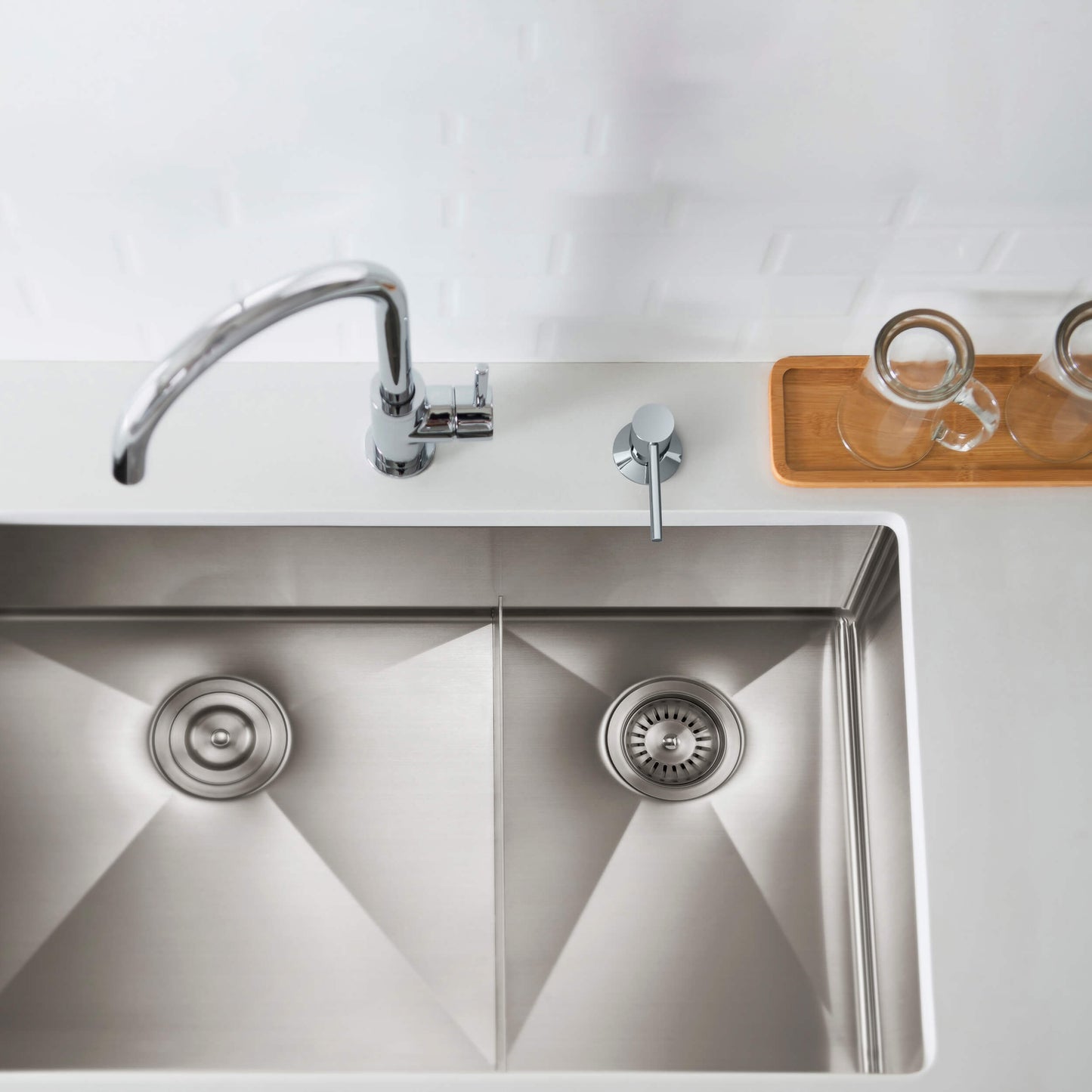Kitchen Lead Free Solid Brass Construction Soap Dispenser