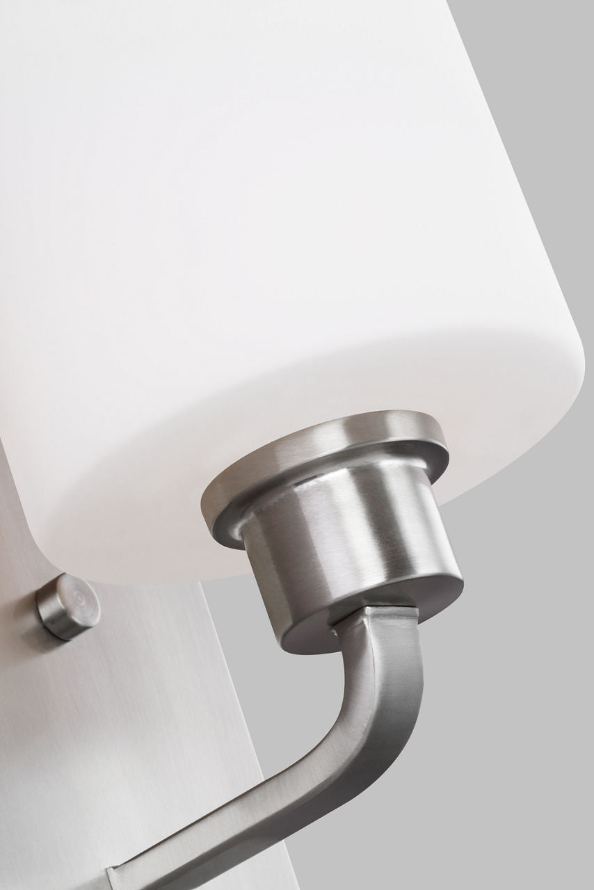 Canfield Bath Sconce