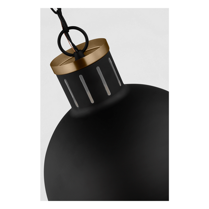 Hanks Medium Pendant