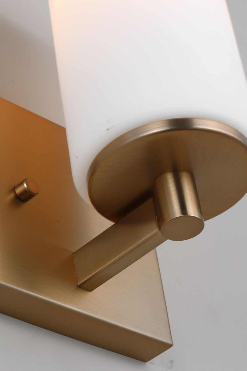 Hettinger 1-Light Bath Sconce